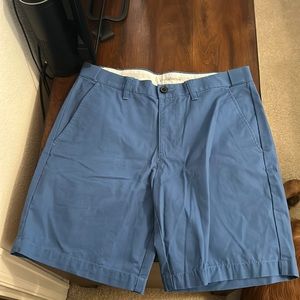 Blue khaki men’s shorts